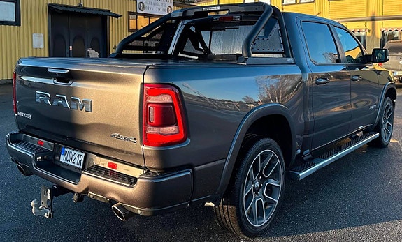Dodge RAM 1500 5 of 5