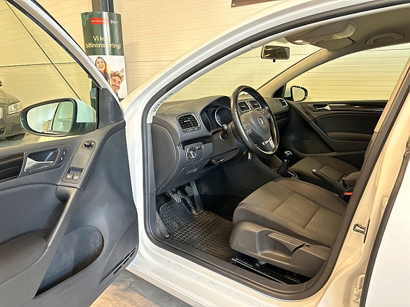 Volkswagen Golf-Serie 5 of 15