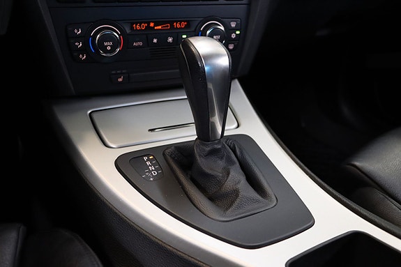 BMW 335i 19 of 21