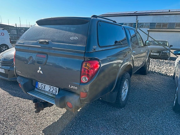 Mitsubishi L200 3 of 5