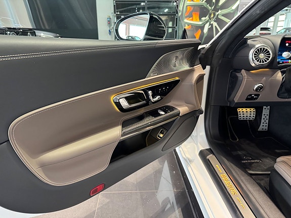 Mercedes-Benz AMG GT 63 10 of 23