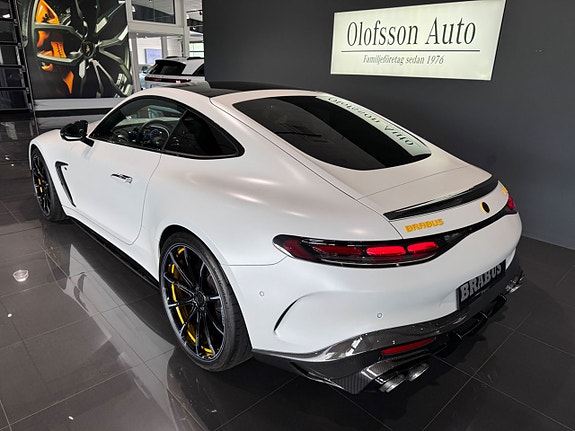 Mercedes-Benz AMG GT 63 20 of 23