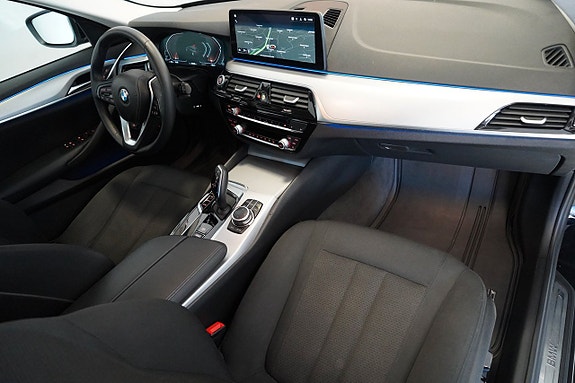 BMW 520 8 of 14