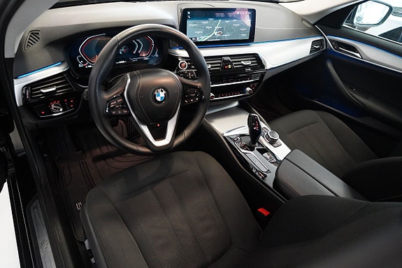 BMW 520 11 of 14