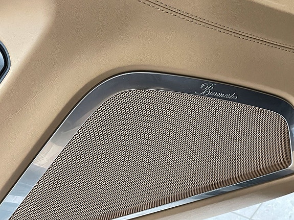 Porsche Panamera Turbo 21 of 27