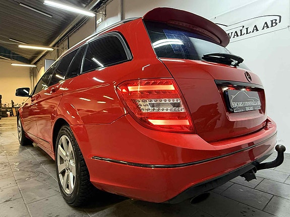 Mercedes-Benz CLC200 7 of 15