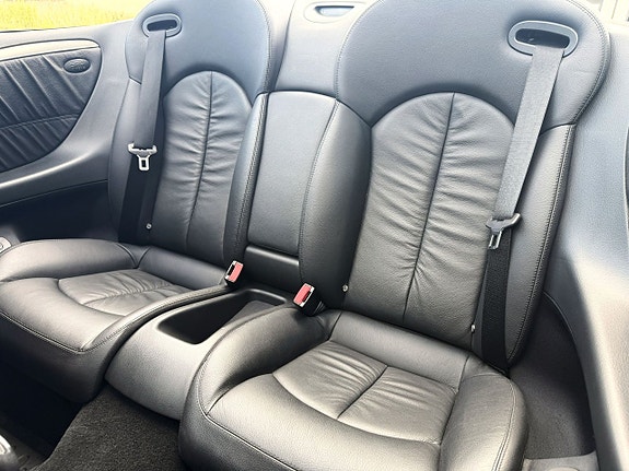 Mercedes-Benz CLK200 8 of 8