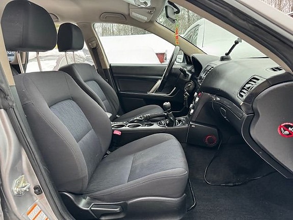 Subaru Outback 15 of 25