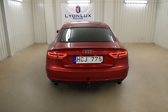 Audi A5 9 of 27