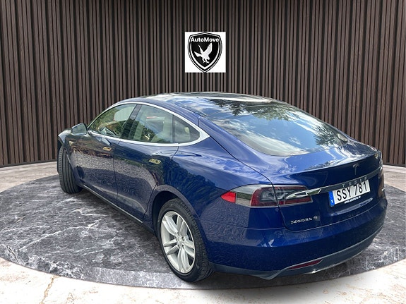 Tesla Model S 6 of 17