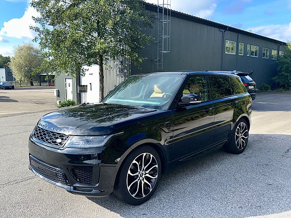 Land Rover Range Rover Sport 26 of 27