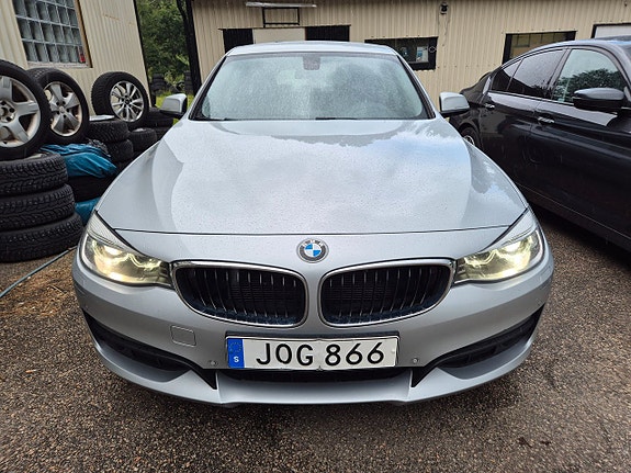 BMW 318 23 of 27
