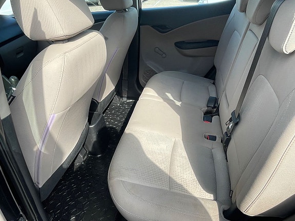Hyundai ix20 8 of 20