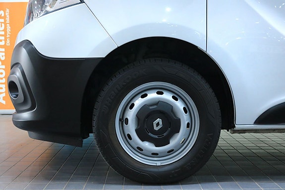 Renault Trafic 17 of 21