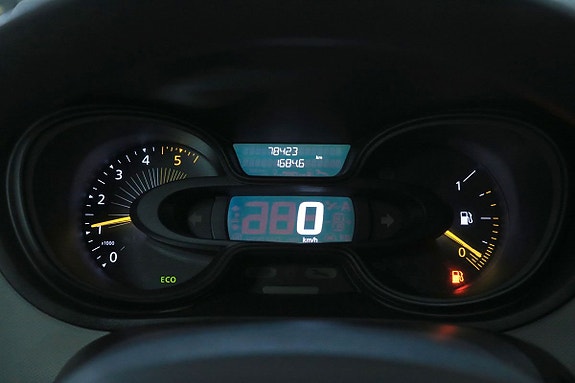 Renault Trafic 12 of 21