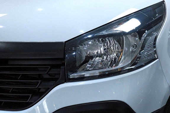 Renault Trafic 18 of 21