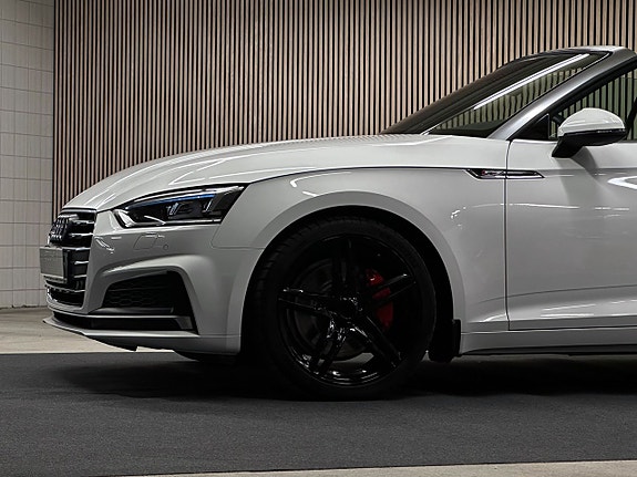 Audi A5 6 of 22