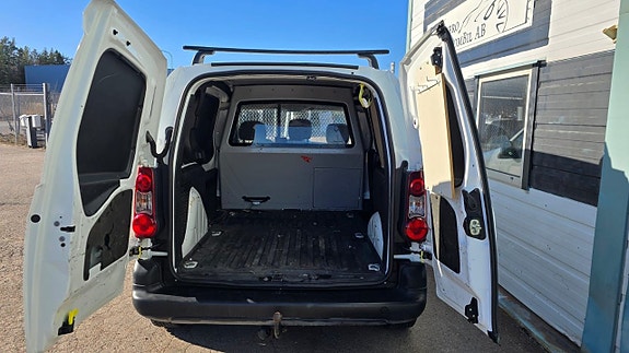 Peugeot Partner 4 of 5