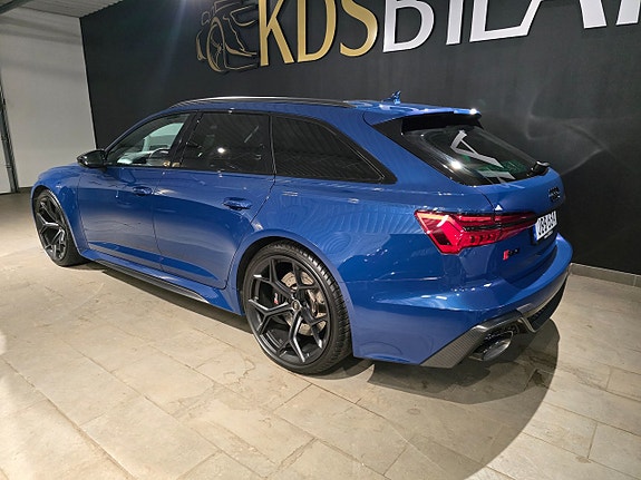 Audi RS6 3 of 5