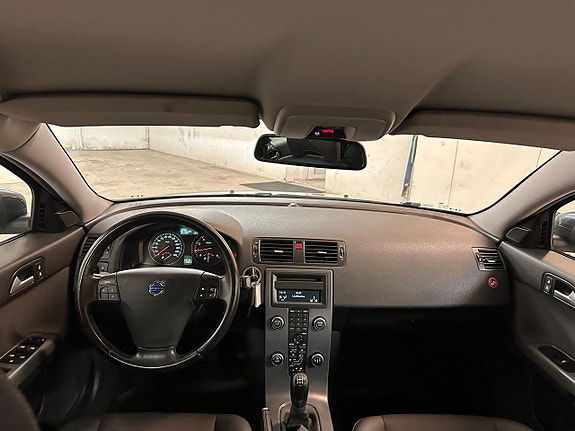 Volvo S40 7 of 14