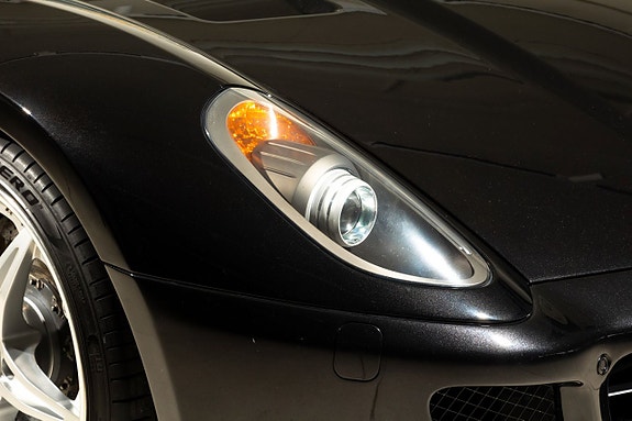 Ferrari 599 3 of 30