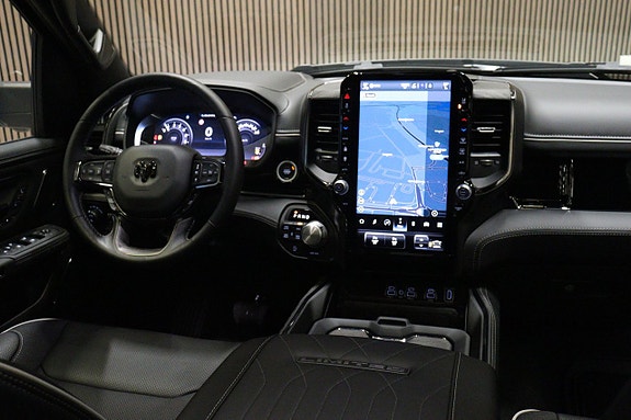 Dodge RAM 1500 5 of 15