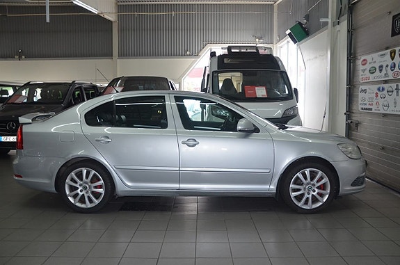 Skoda Octavia RS 2 of 5