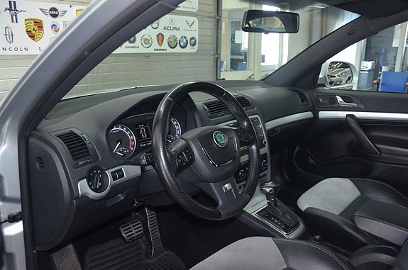 Skoda Octavia RS 6 of 13