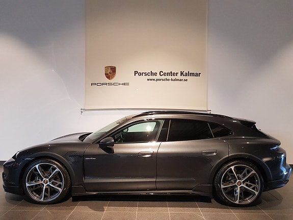Porsche Taycan Cross Turismo