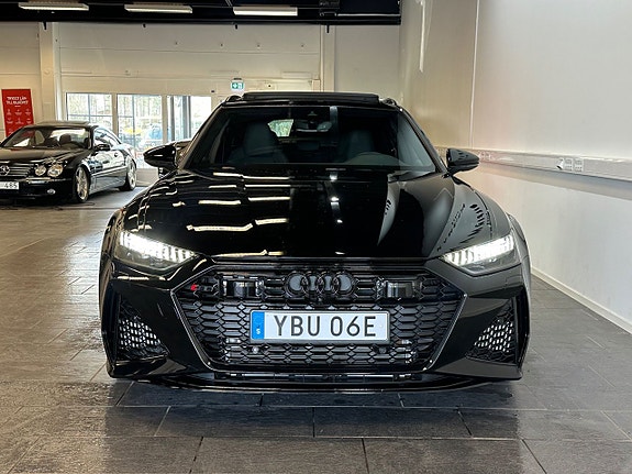 Audi RS6 3 of 5
