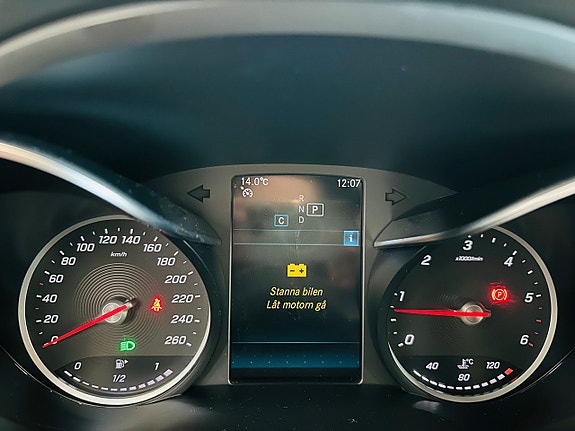 Mercedes-Benz C220 d 19 of 24