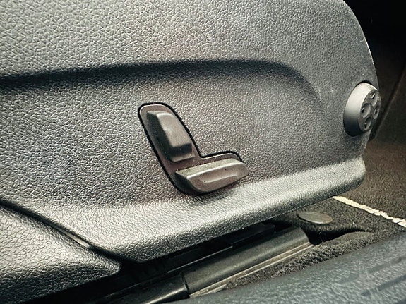 Mercedes-Benz C220 d 15 of 24