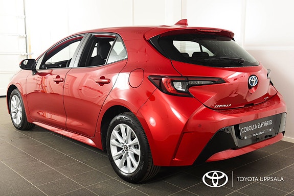 Toyota Corolla 2 of 10