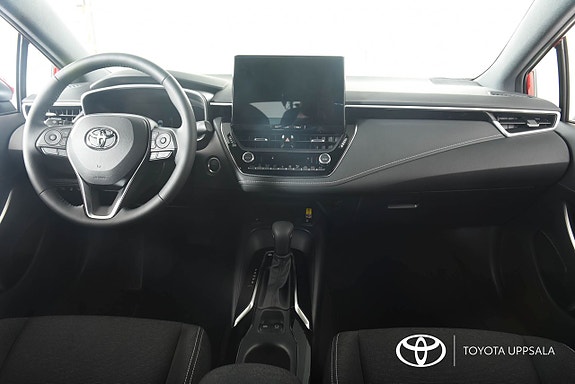 Toyota Corolla 8 of 10