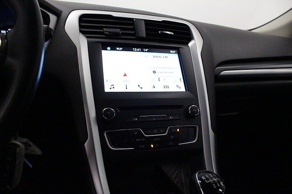 Ford Mondeo 18 of 23