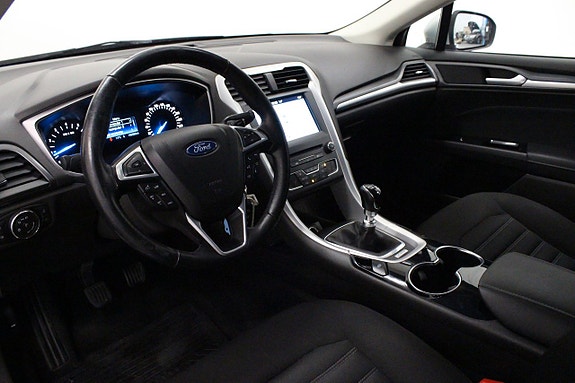 Ford Mondeo 15 of 23