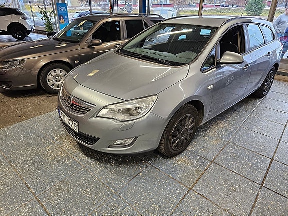 Opel Astra 3 of 3