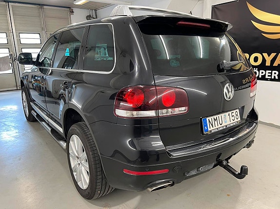Volkswagen Touareg 5 of 24