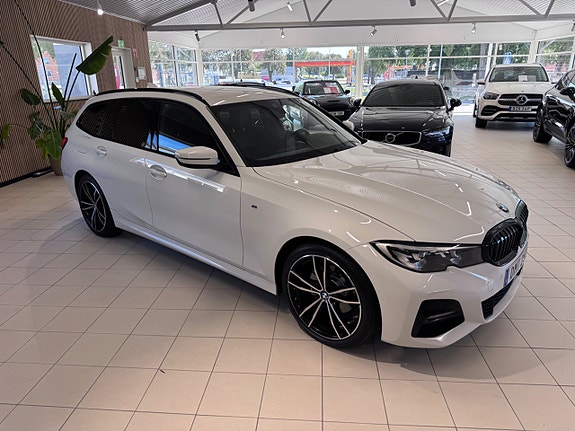 BMW 320d 20 of 22