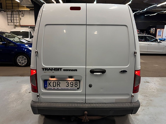 Ford Transit Connect 8 of 16