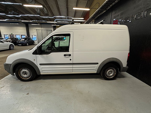Ford Transit Connect 5 of 5