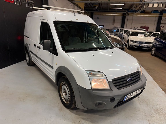 Ford Transit Connect 2 of 5
