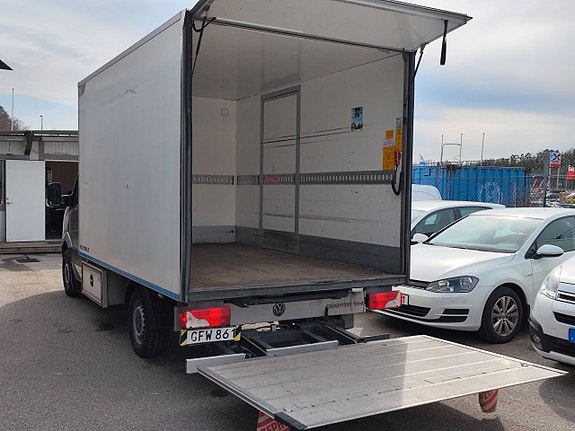 Volkswagen Crafter 4 of 5