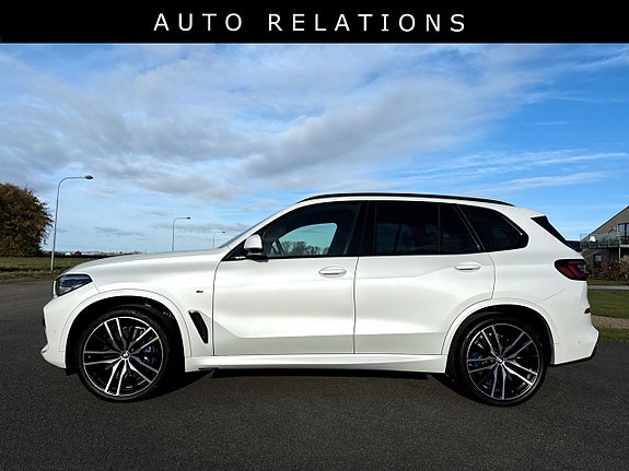 BMW X5 4 of 7