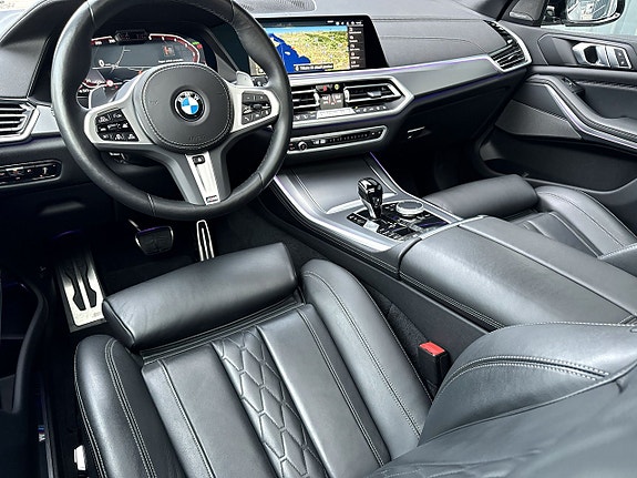BMW X5 3 of 7