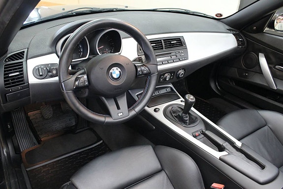 BMW Z4 12 of 26