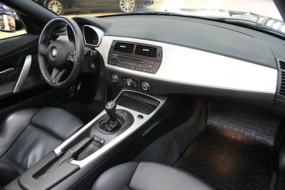 BMW Z4 15 of 26