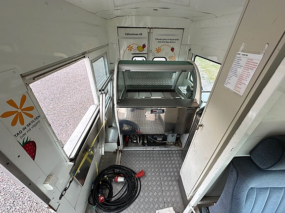 Chevrolet Step-Van 10 of 11