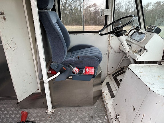 Chevrolet Step-Van 8 of 11