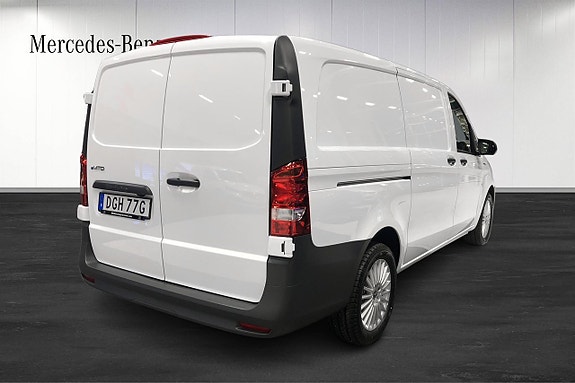 Mercedes-Benz eVito 112 4 of 5